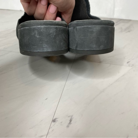 Eileen Fisher Betsy Gray Knit Mule 8 - Picture 4 of 13